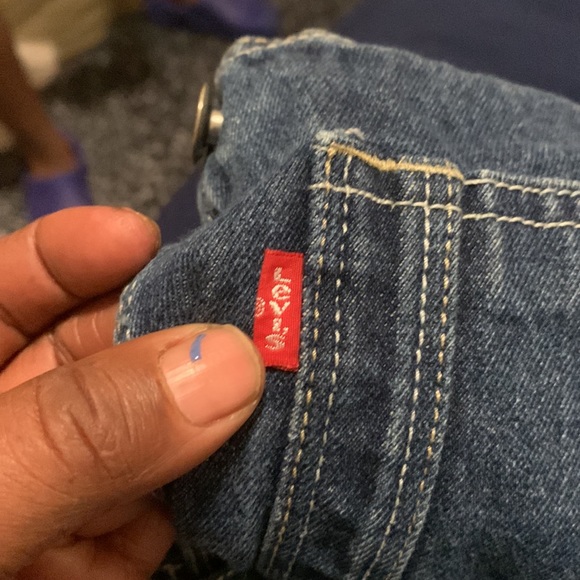 Girls Levi’s Overalls - Picture 3 of 4